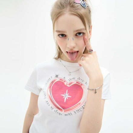 LUVISTRUE - GLOSSY TWINKLE TEE(WHITE)