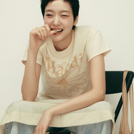 MARDI MERCREDI - SLIM TSHIRT FLOWERMARDI (BUTTER PEANUT)