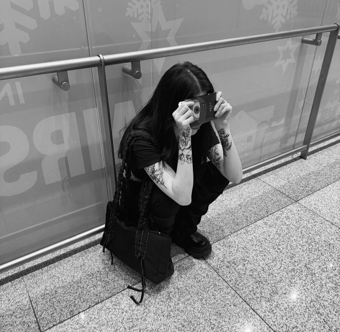 JEDREFEB5 - Butterfly shoulder bag Medium (Black)