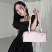 Stand Oil - More Baguette Bag (Baby Pink)