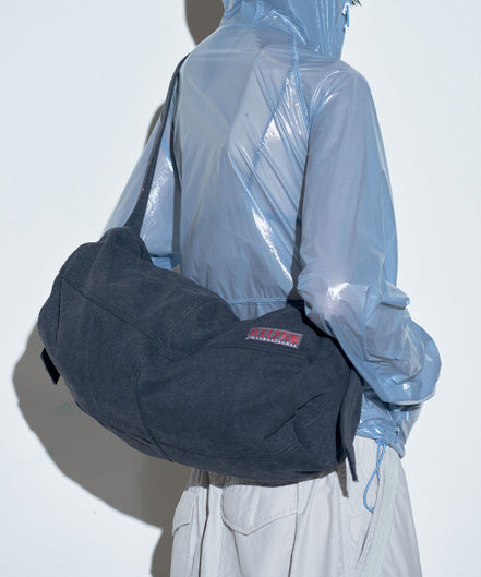 SCULPTOR -  Vintage Canvas Duffel Bag Black