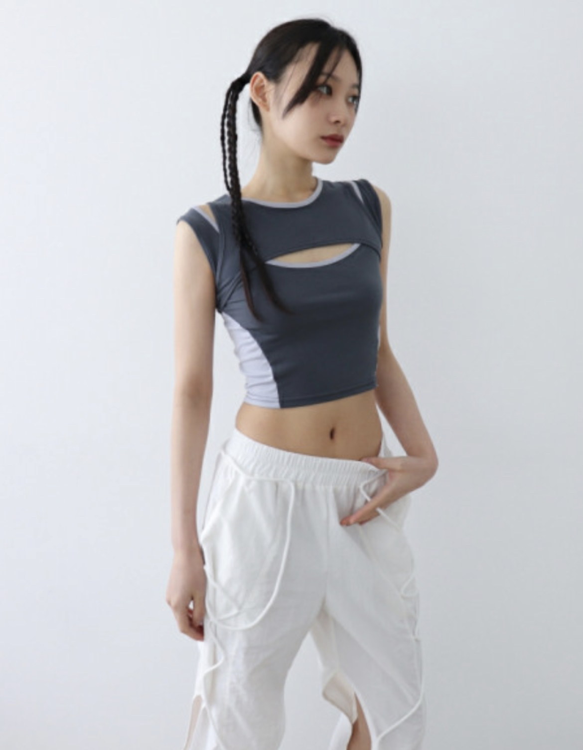 KR Y2K FUTURE SLEEVELESS 3 COLORS