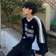 AMES V NECK UNIFORM SWEATSHIRT BLACK