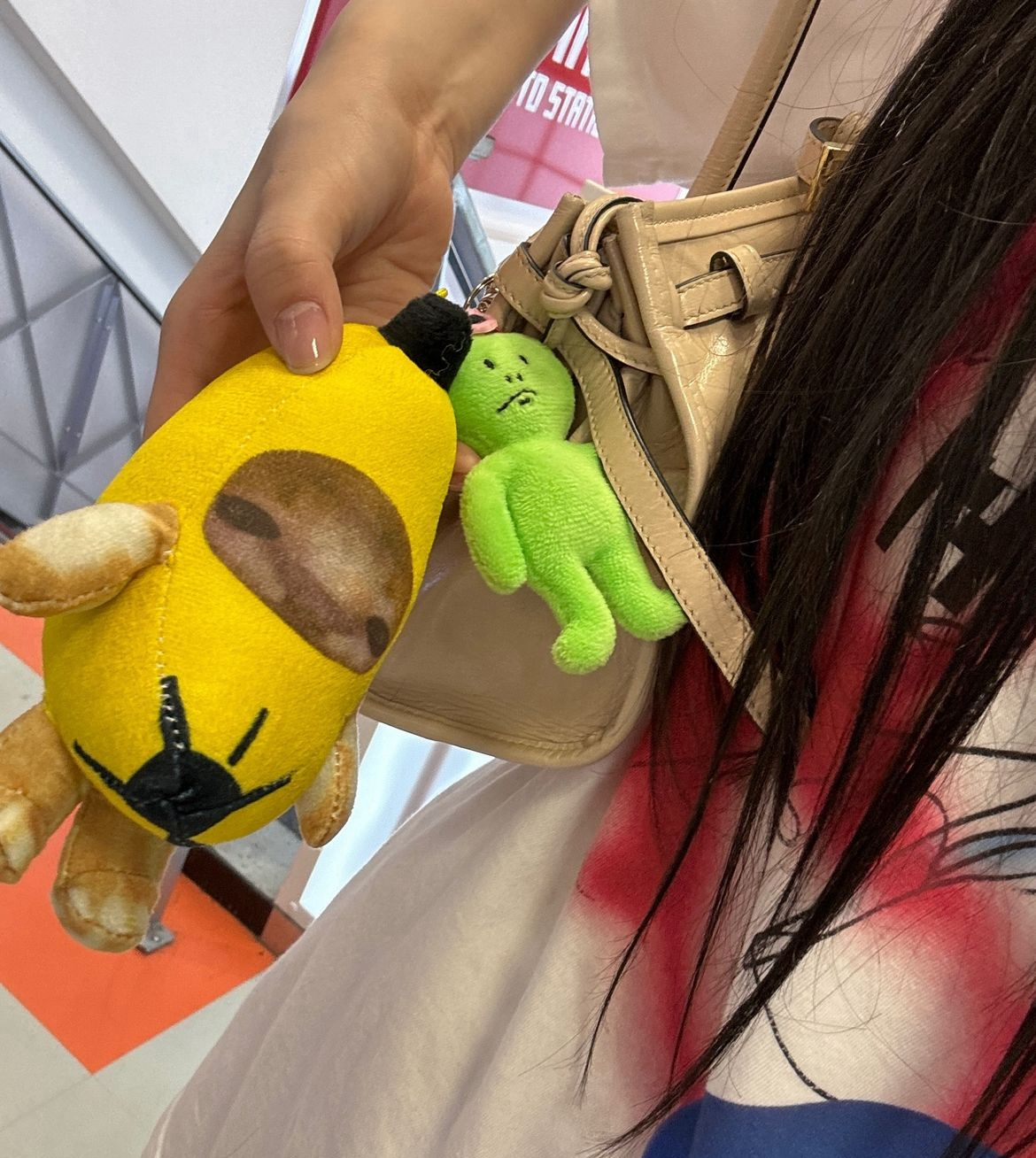[KARINA/ WINTER同款] HOODHOOD - Alien keyring