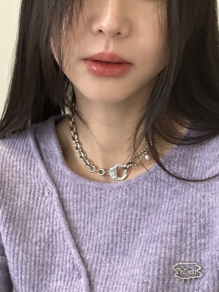 OFUSE - pearl drop choker (handcuffs)