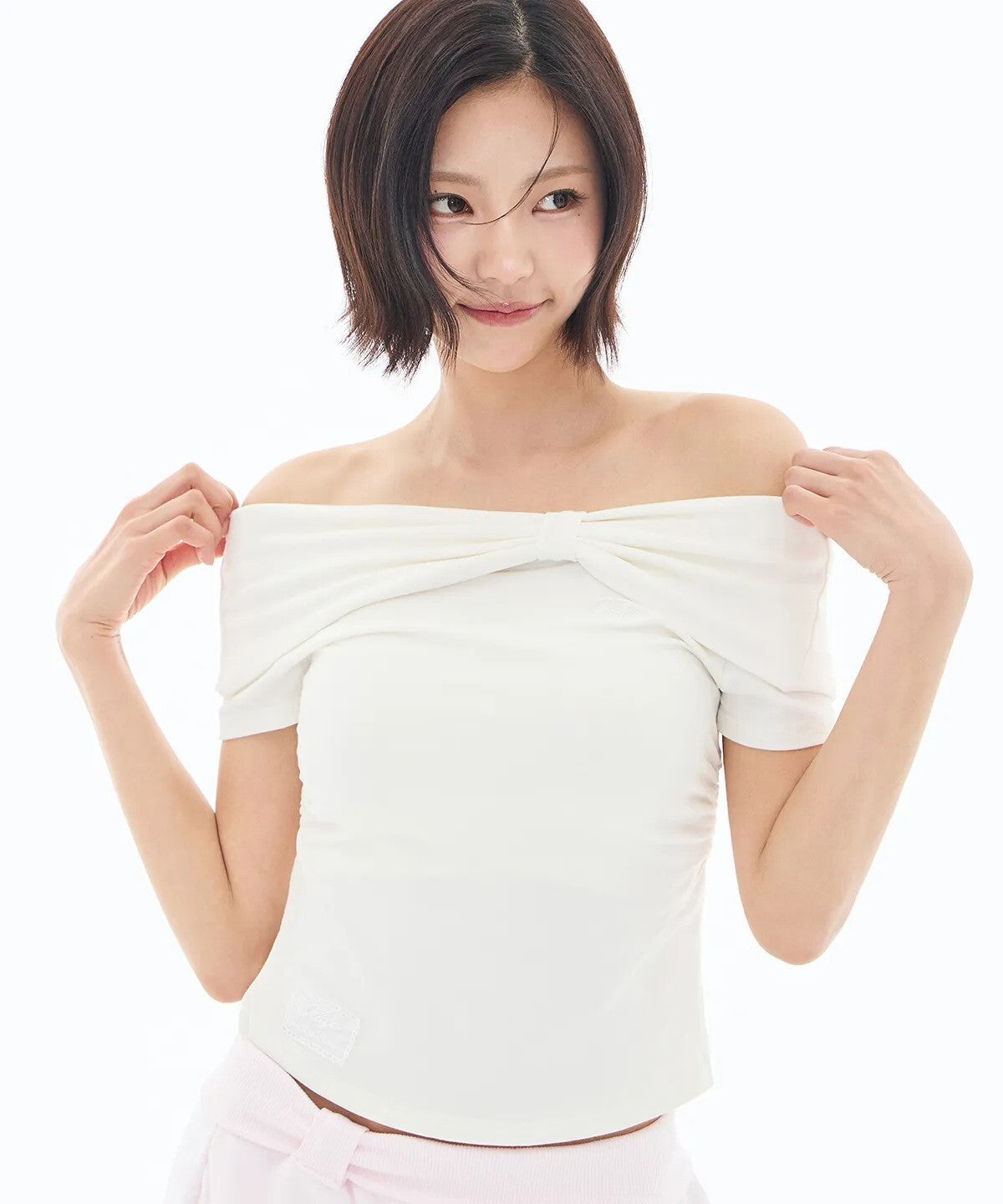 BOW OFF SHOULDER TEE (WHITE)