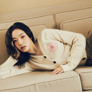MARDI MERCREDI -  RACCOON BLENDED CARDIGAN V NECK (IVORY PINK)