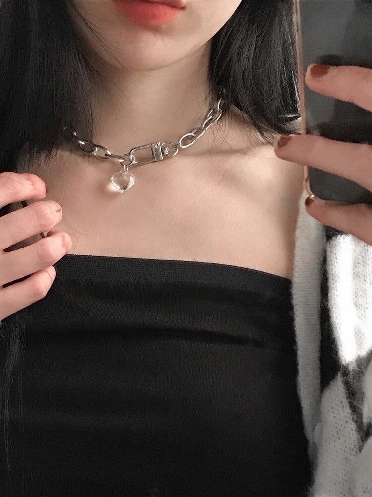 OFUSE - pure heart choker