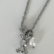 OFUSE - rabbit necklace
