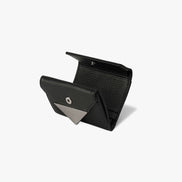 TRIANGLE DOCO WALLET (PEBBLE BLACK)