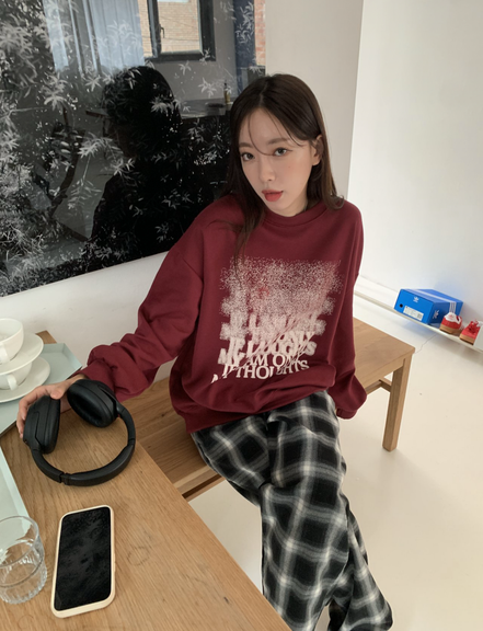 KR WORDS VANISHING SWEATSHIRT (4 COLORS)