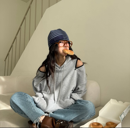 KR FREE MY SHOULDER HOODIE (3 COLORS)