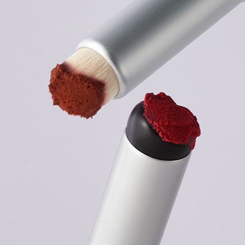 fwee - fingerline lip brush