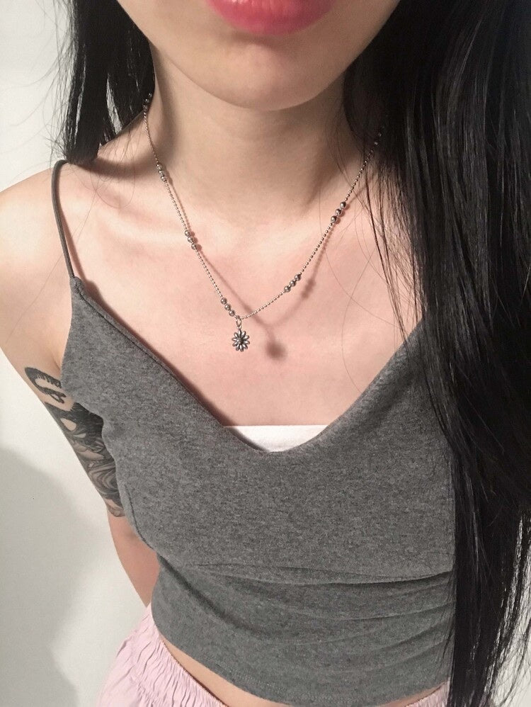 OFUSE - flower ball necklace