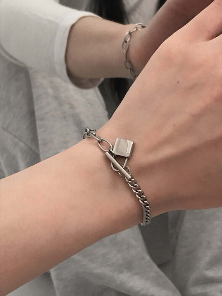 OFUSE - lock toggle bracelet