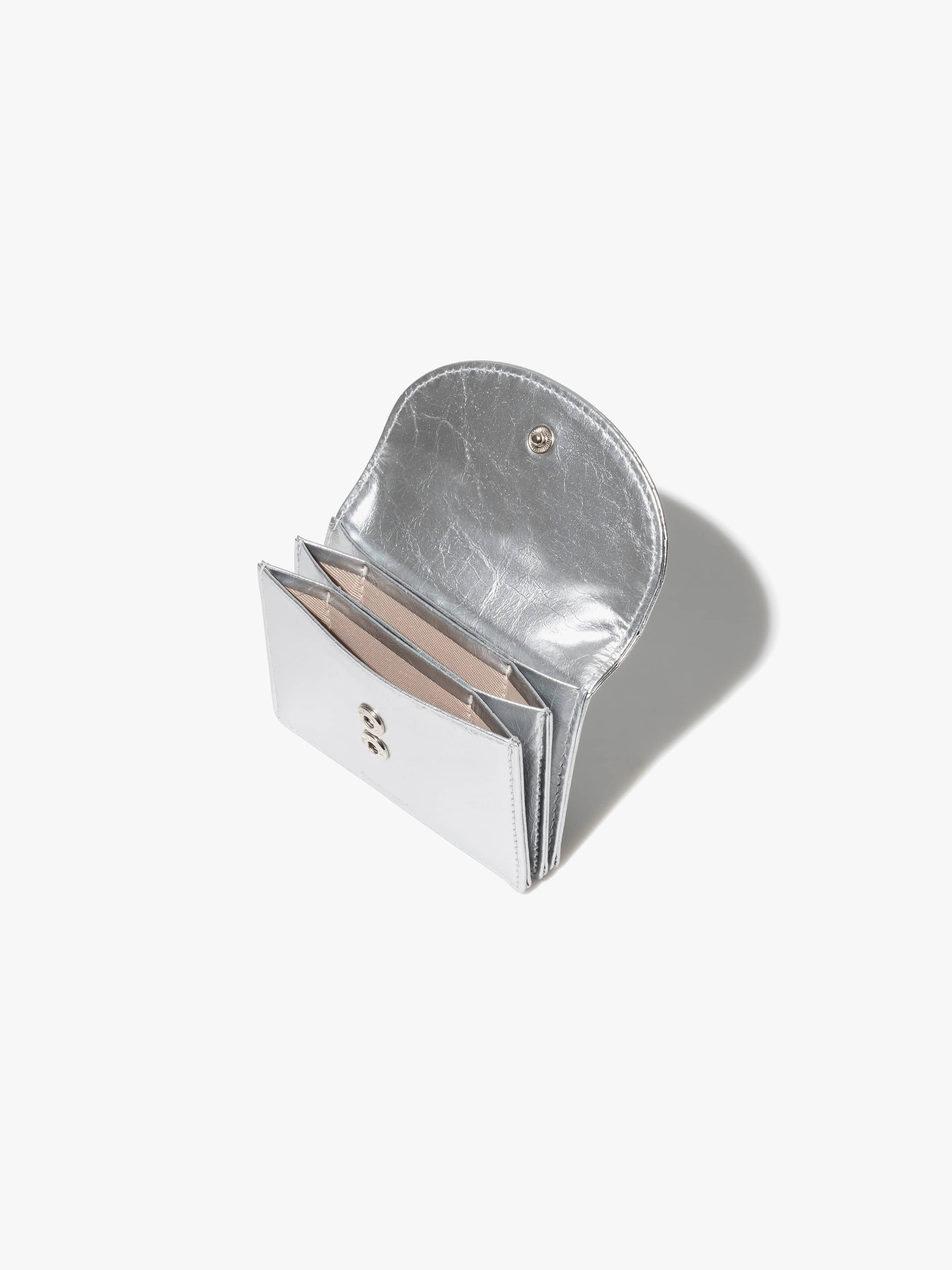 CRINKLE HALFMOON ACCORDION POCKET (SILVER)