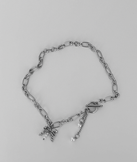 OFUSE - pearl drop choker (ribbon)