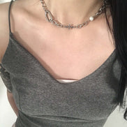 OFUSE - cross pearl choker