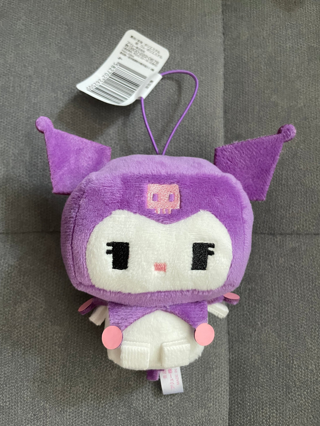 KUROMI 掛飾 A