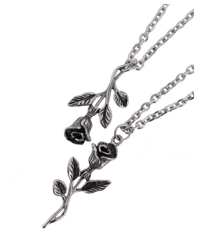 OFUSE - rose necklace