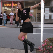 MARDI MERCREDI - SLIM TSHIRT UNE ROSE (BLACK PINK)