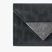 MATT TRIANGLE WALLET (LEOPARD NAVY)