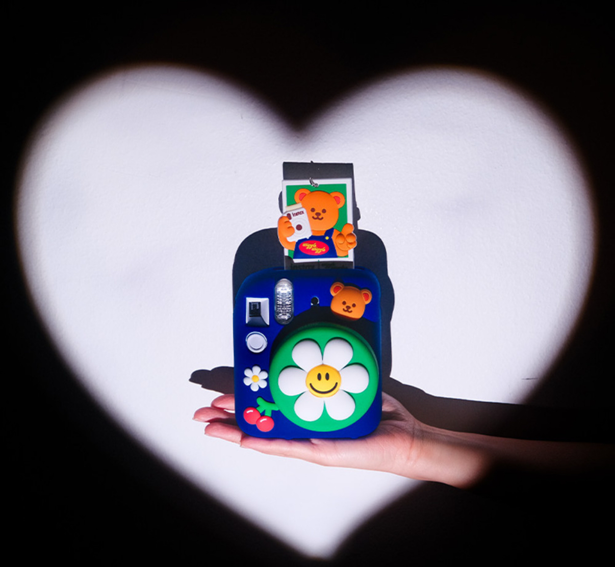 wiggle wiggle instax mini 12