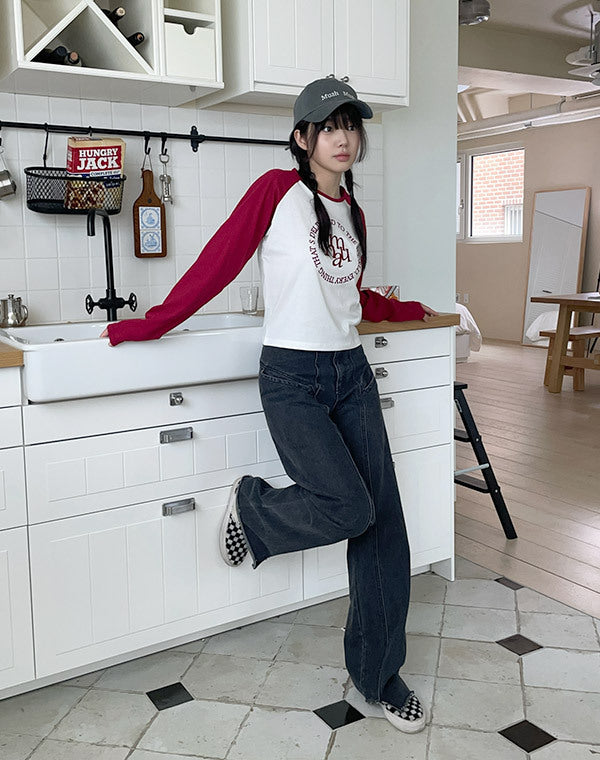 muahmuah - STITCH LOGO RAGLAN LONG SLEEVE (CHERRY)