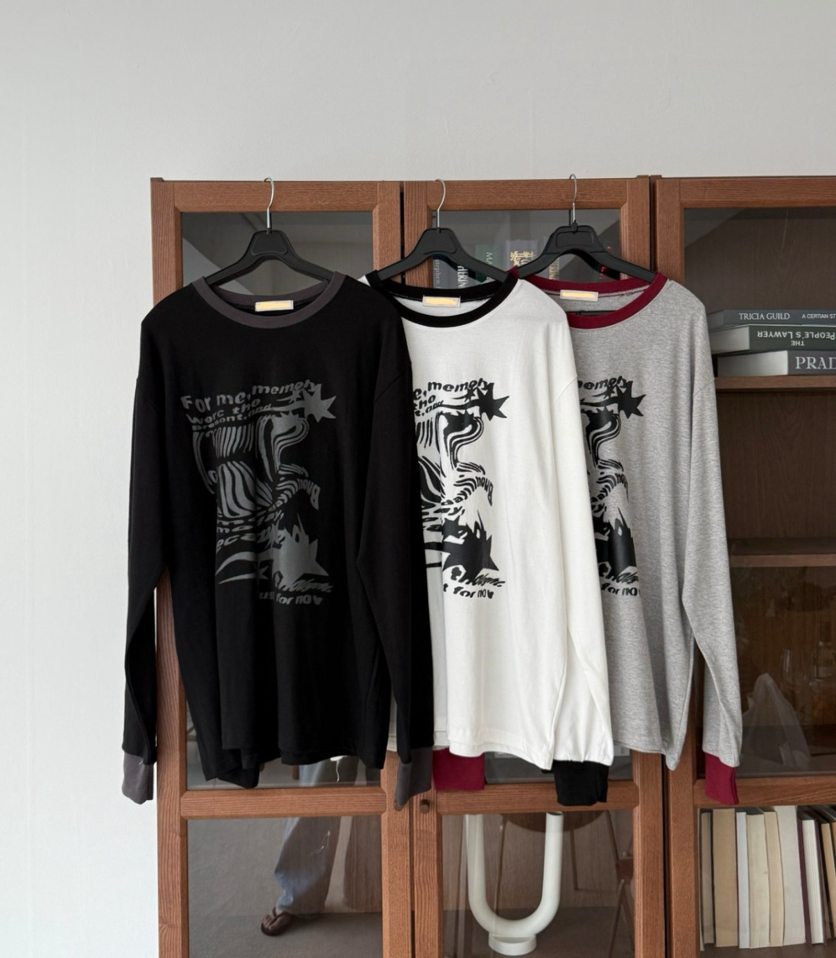 KR GRAFFITI TSHIRT (3 COLORS)