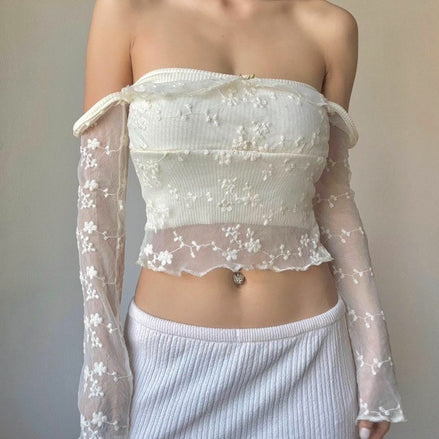 TH FLOWER LACE TOP (WHITE)