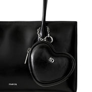 Stand Oil - Heart Pods Keyring (Black)