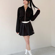 MUAHMUAH - STITCH LOGO PLEATS SKIRT (BLACK)
