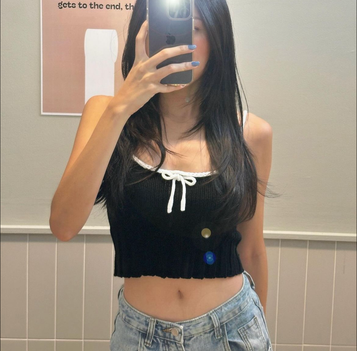 TH KNIT CROP SLEEVELESS (BLACK-WHITE)