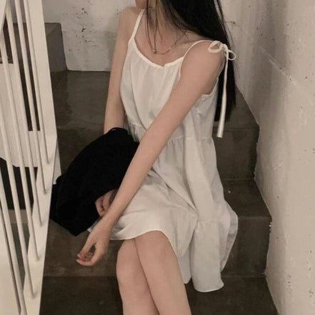 KR 蝴蝶結吊帶連身蛋糕裙 3 COLORS