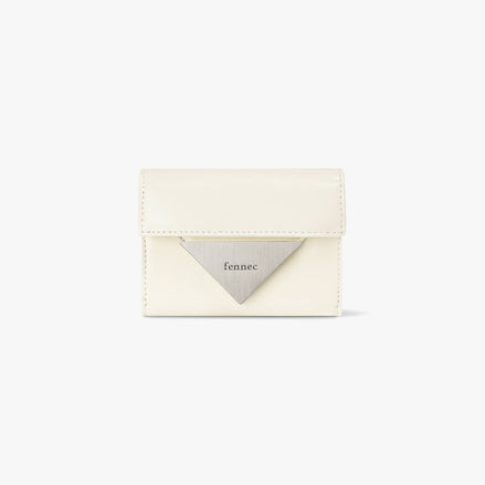 CRINKLE TRIANGLE DOCO WALLET (VANILLA)