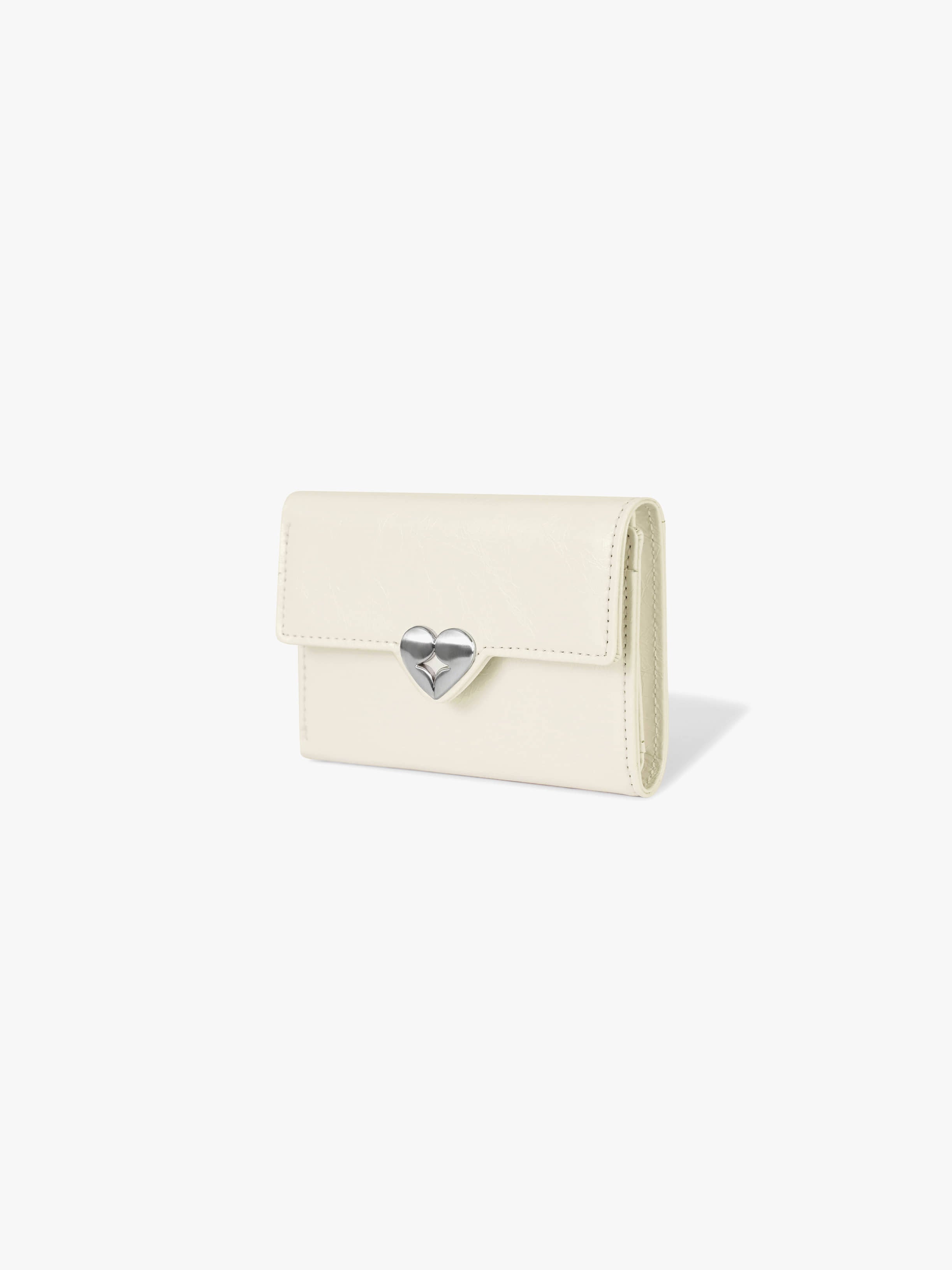 HEARTY FLAP WALLET (VANILLA)