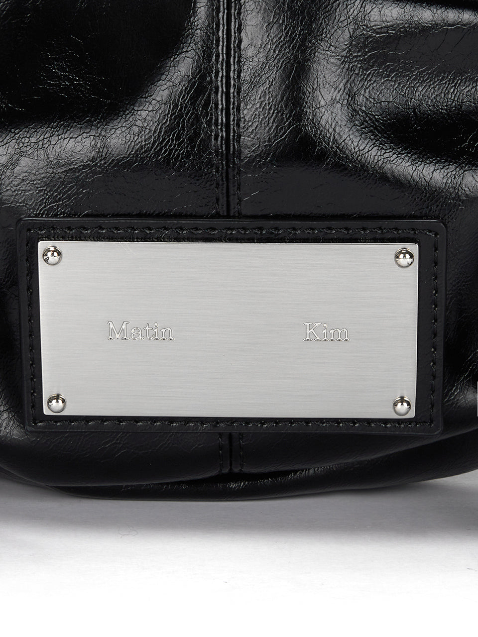 MATIN KIM - HALF SHIRRING RIBBON ROUND BAG (BLACK)
