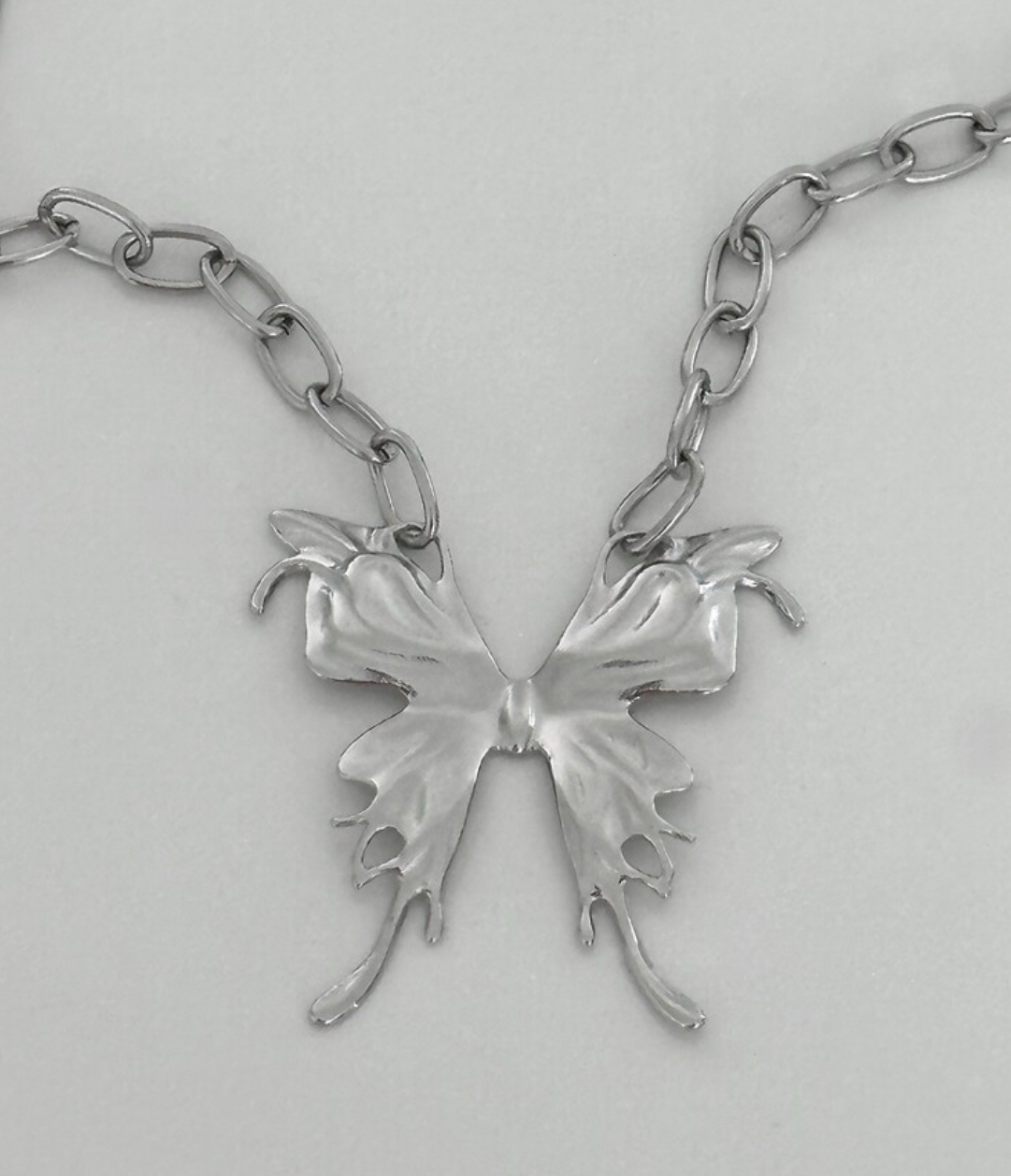 OFUSE - butterfly necklace(bold)