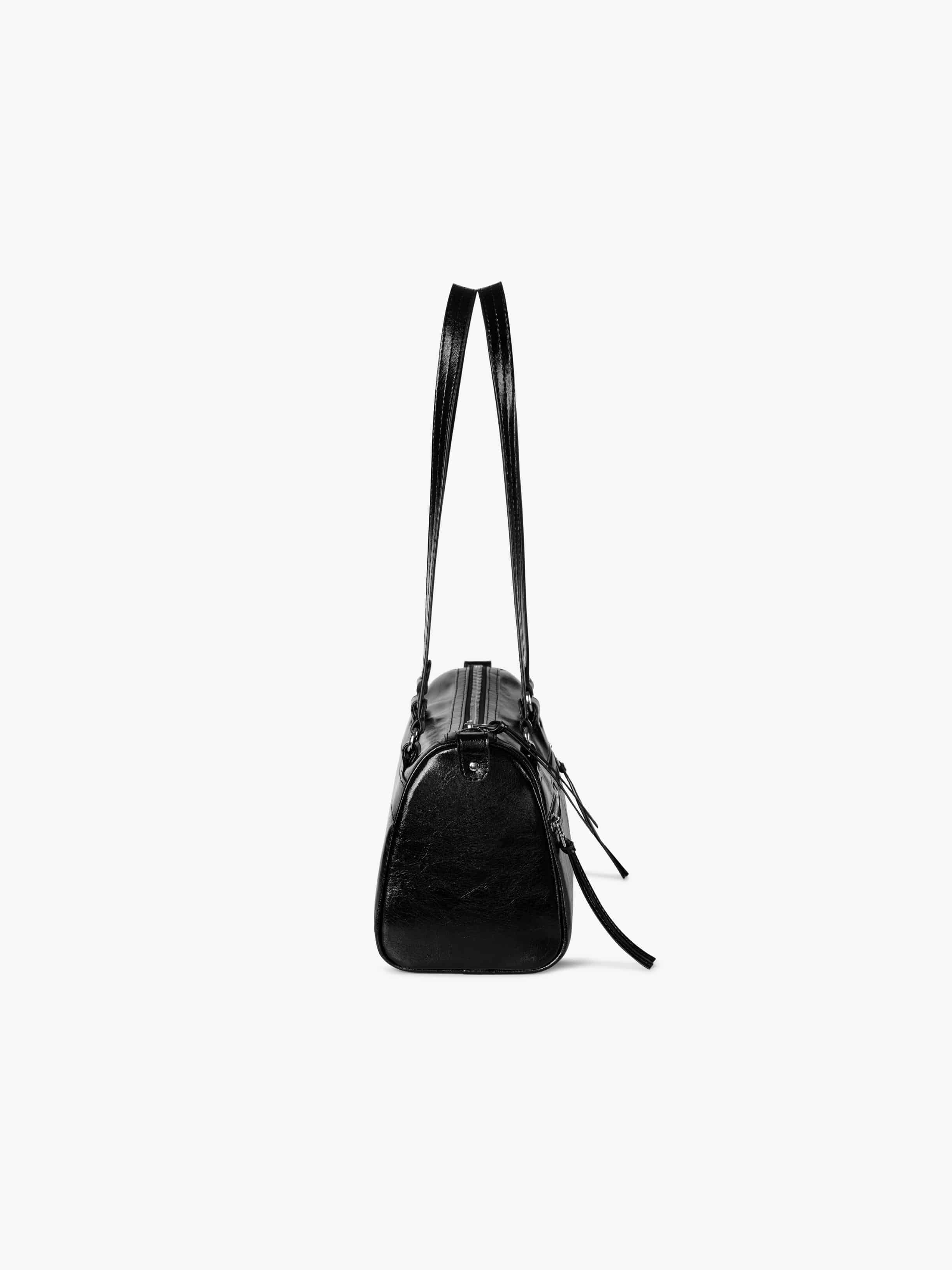 READY DUFFLE BAG (BLACK)