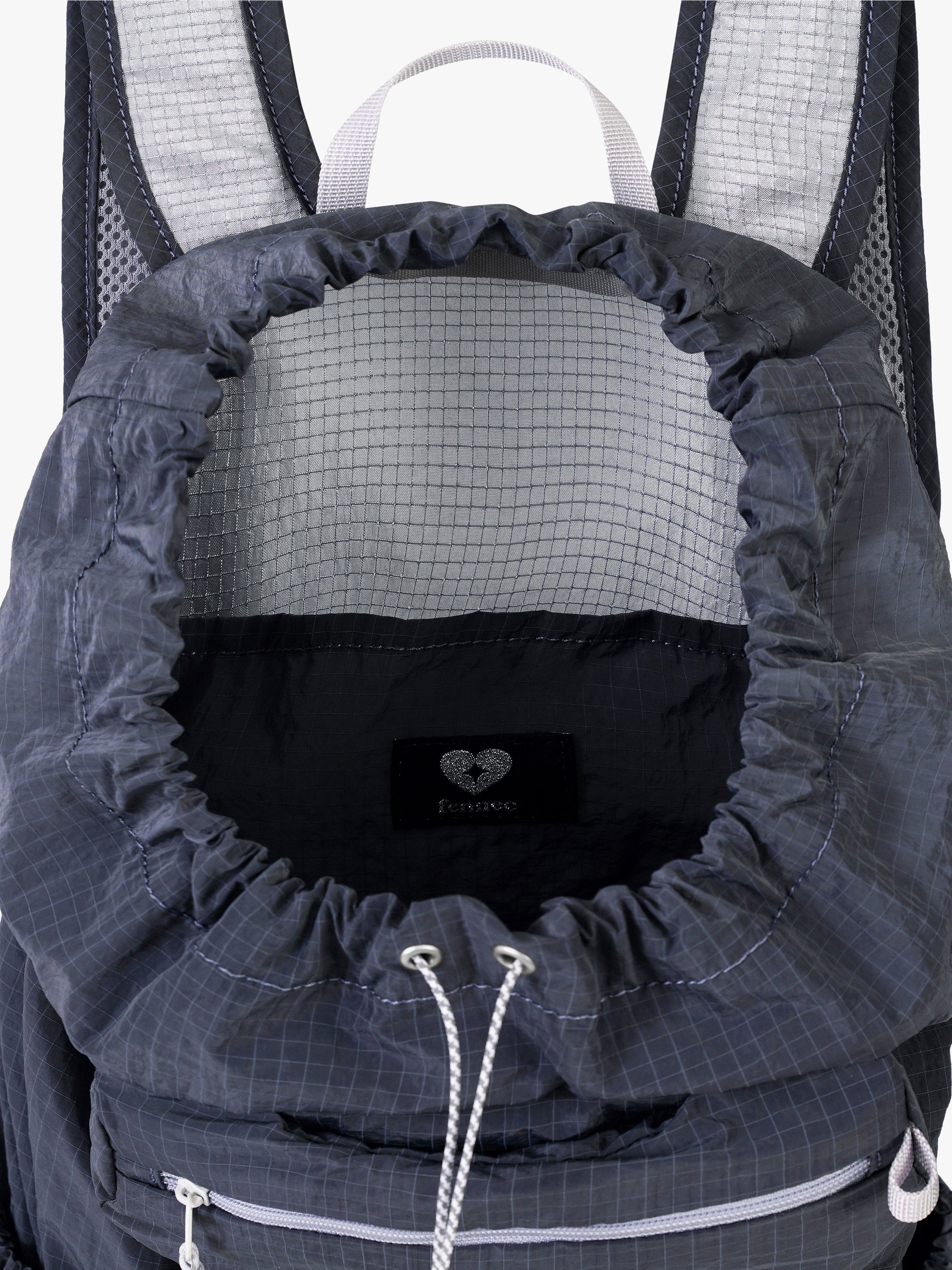 AIRY POCKET BACKPACK (CHARCOAL)