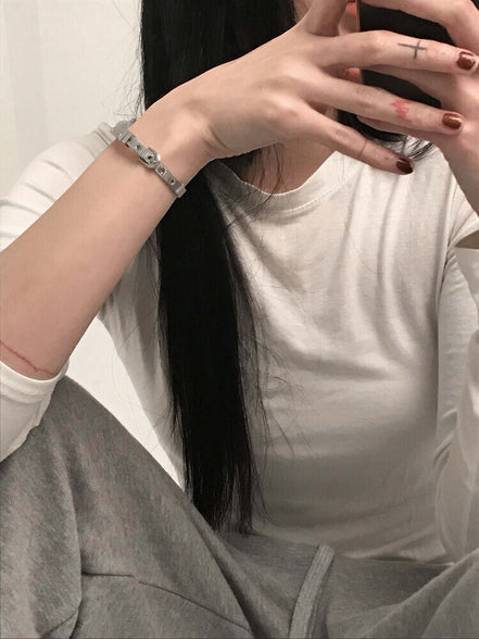 OFUSE - belt bracelet