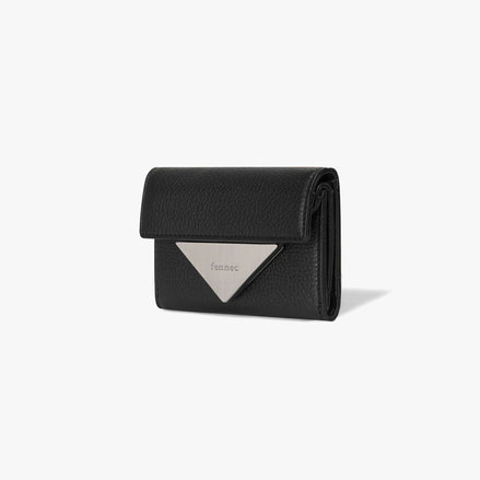 TRIANGLE DOCO WALLET (PEBBLE BLACK)