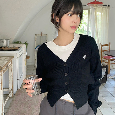 muahmuah - STITCH WOOL KNIT CROP CARDIGAN (BLACK)