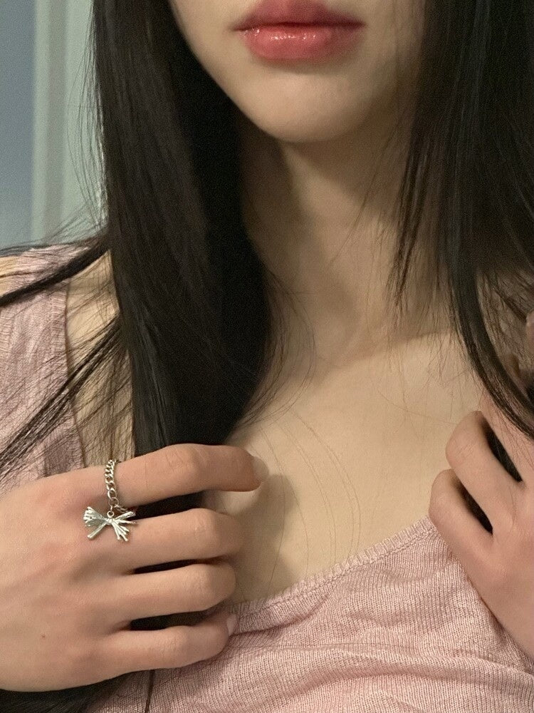 OFUSE - ribbon chain ring