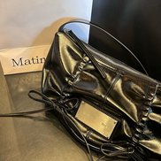 MATIN KIM - HALF SHIRRING RIBBON ROUND BAG (BLACK)