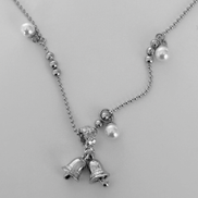 OFUSE - pearl drop necklace (bell)
