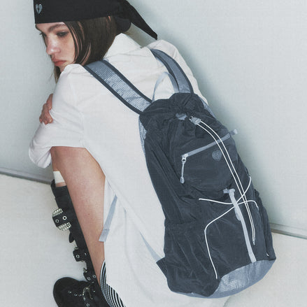 AIRY POCKET BACKPACK (CHARCOAL)