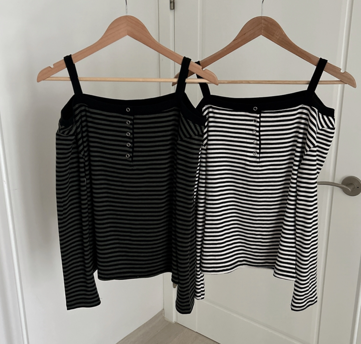 KR STRIPED HALF OFF SHOULDER TOP (2 COLORS)