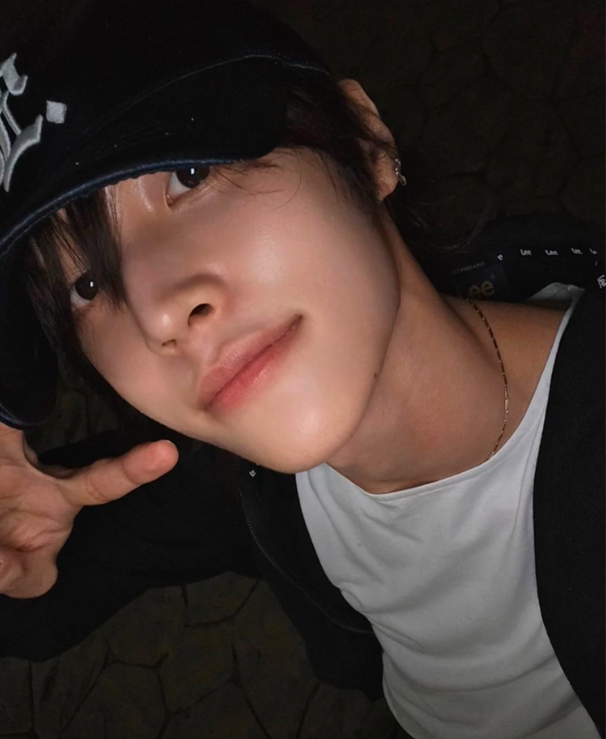 [JENNIE同款] [RIIZE WOOBIN同款] LMC - GOTHIC SATIN 6PANEL CAP (navy)