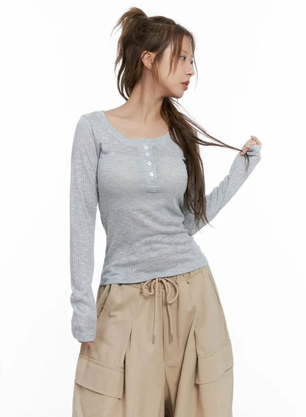 KR BUTTON ROUND NECK TOP (4 COLORS)